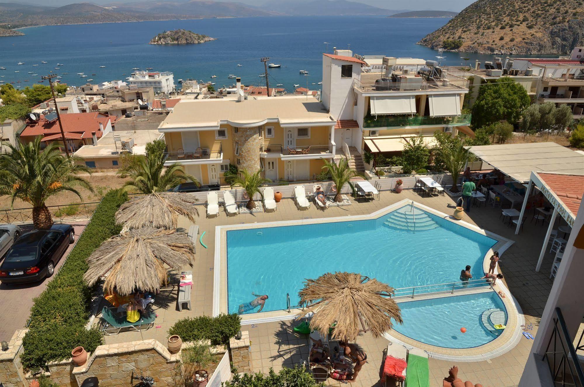 Hotel Aretoysa Tolón Exterior photo